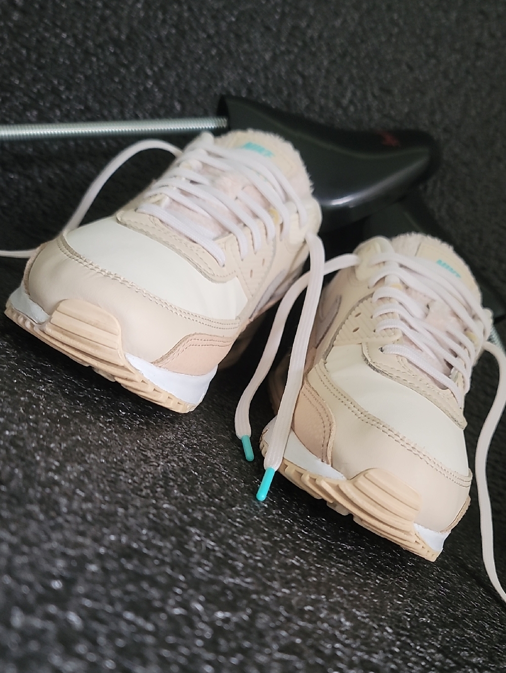 Nike Wmns Air Max 90 Se 'Mama' "Teal/Cream/Tan" Wmns 9 Fast Shipper. - Picture 4 of 15